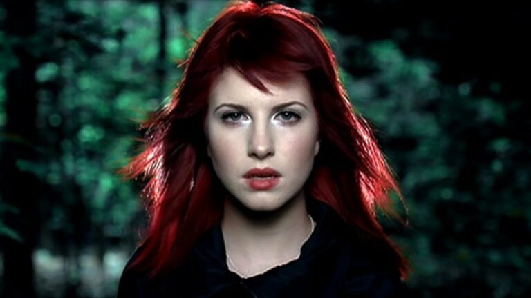 Paramore – Paramore: Decode – teledysk