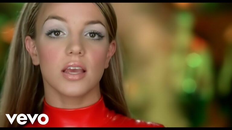 Britney Spears – Oops!…I Did It Again – teledysk