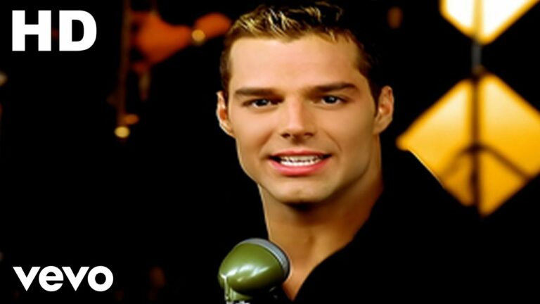 Ricky Martin – Livin’ La Vida Loca – teledysk
