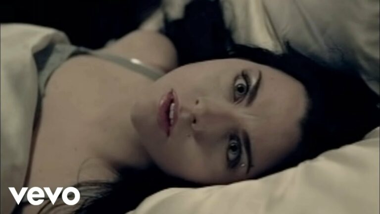 Evanescence – Bring Me To Life – teledysk
