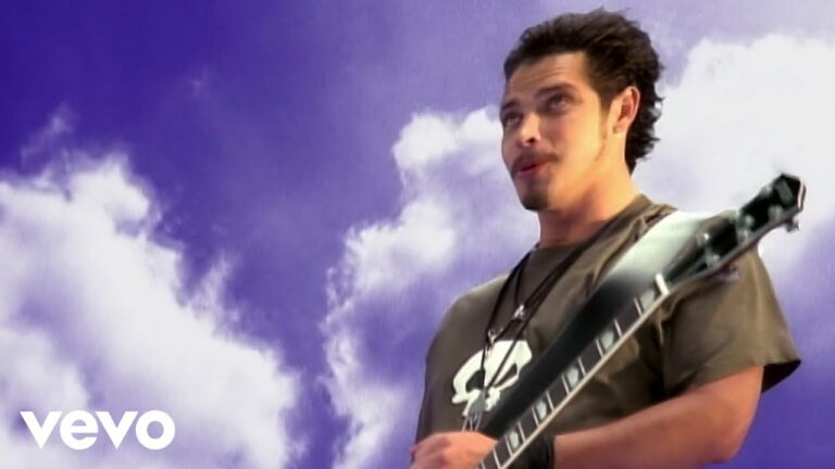 Soundgarden – Black Hole Sun – teledysk
