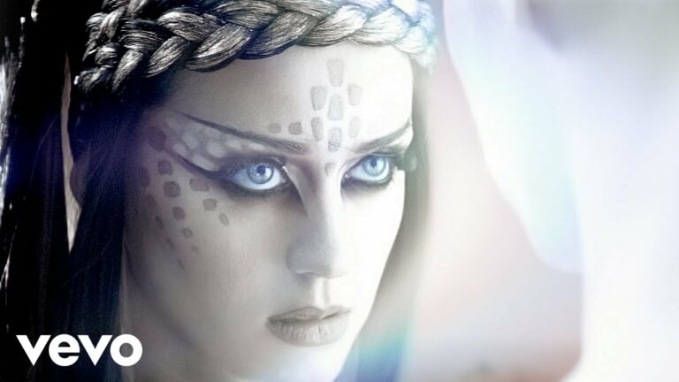 Katy Perry, Kanye West – E.T. – teledysk