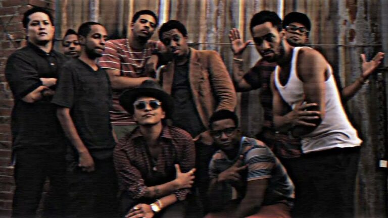 Bruno Mars – Locked Out Of Heaven – teledysk