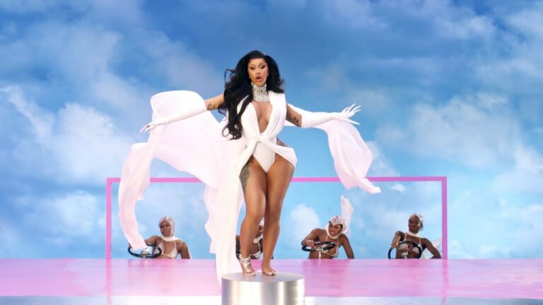 Cardi B – Up – teledysk