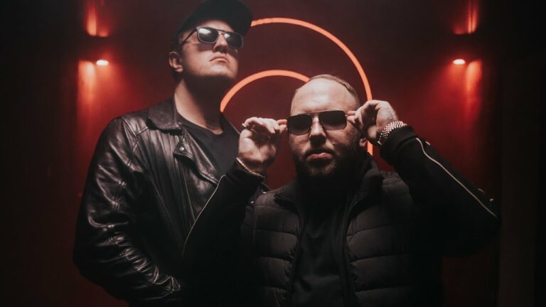 Louis Villain, Guzior – Bellucci – teledysk