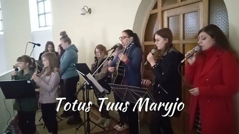 Schola Adonai – Totus Tuus Maryjo – teledysk