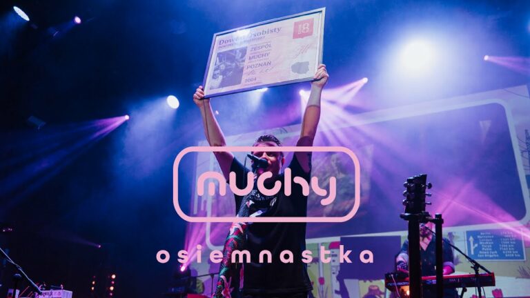 Muchy – Szaroróżowe Osiemnastka Live Version – teledysk