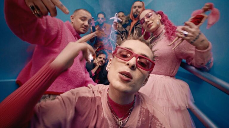 Taco Hemingway, Young Leosia, Otsochodzi, OKI, Dwa Sławy, Gruby Mielzky – Malibu Barbie – teledysk