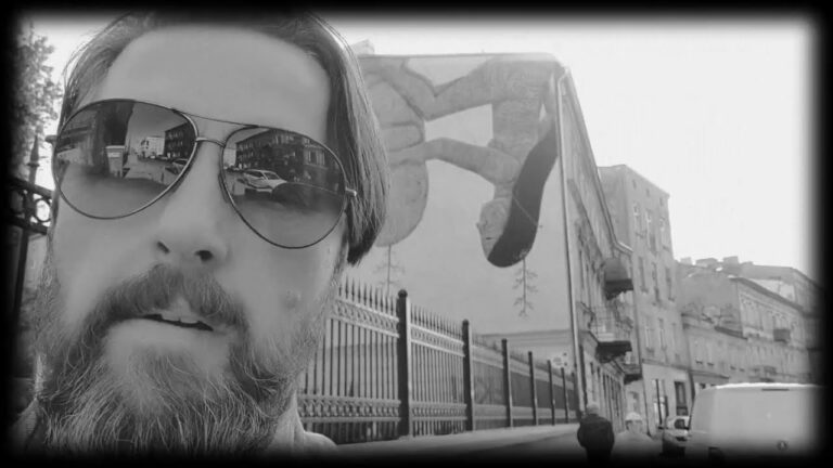 Jacek Kuderski – Spacery – teledysk