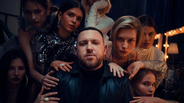 Louis Villain – Fashion Week – teledysk