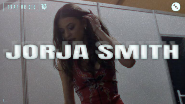 bambi – JORJA SMITH – teledysk
