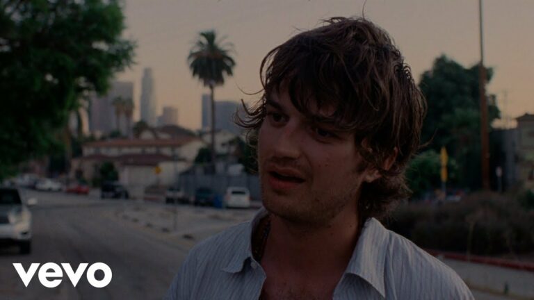 Tame Impala – Loser – teledysk