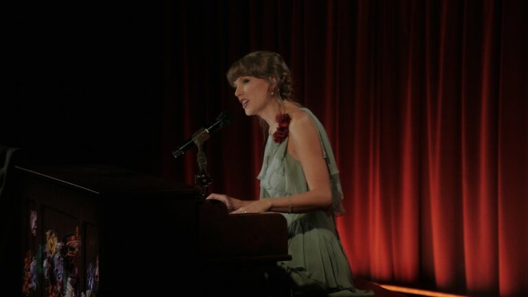 Taylor Swift – The Icon Sessions at the Grammy Museum – teledysk