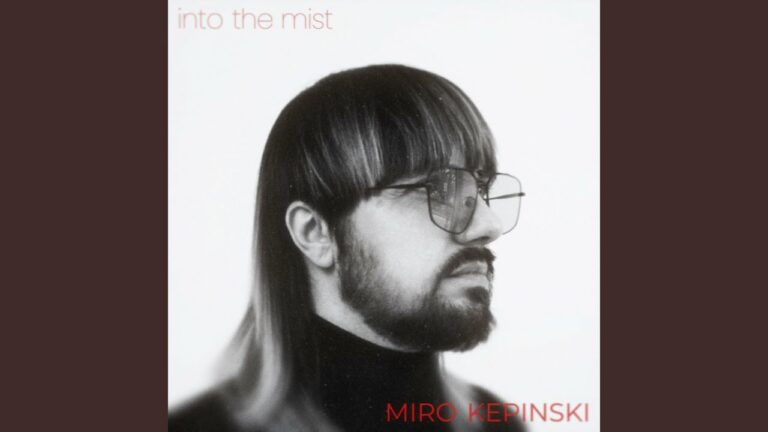 Miro Kepinski – Into the Mist – teledysk